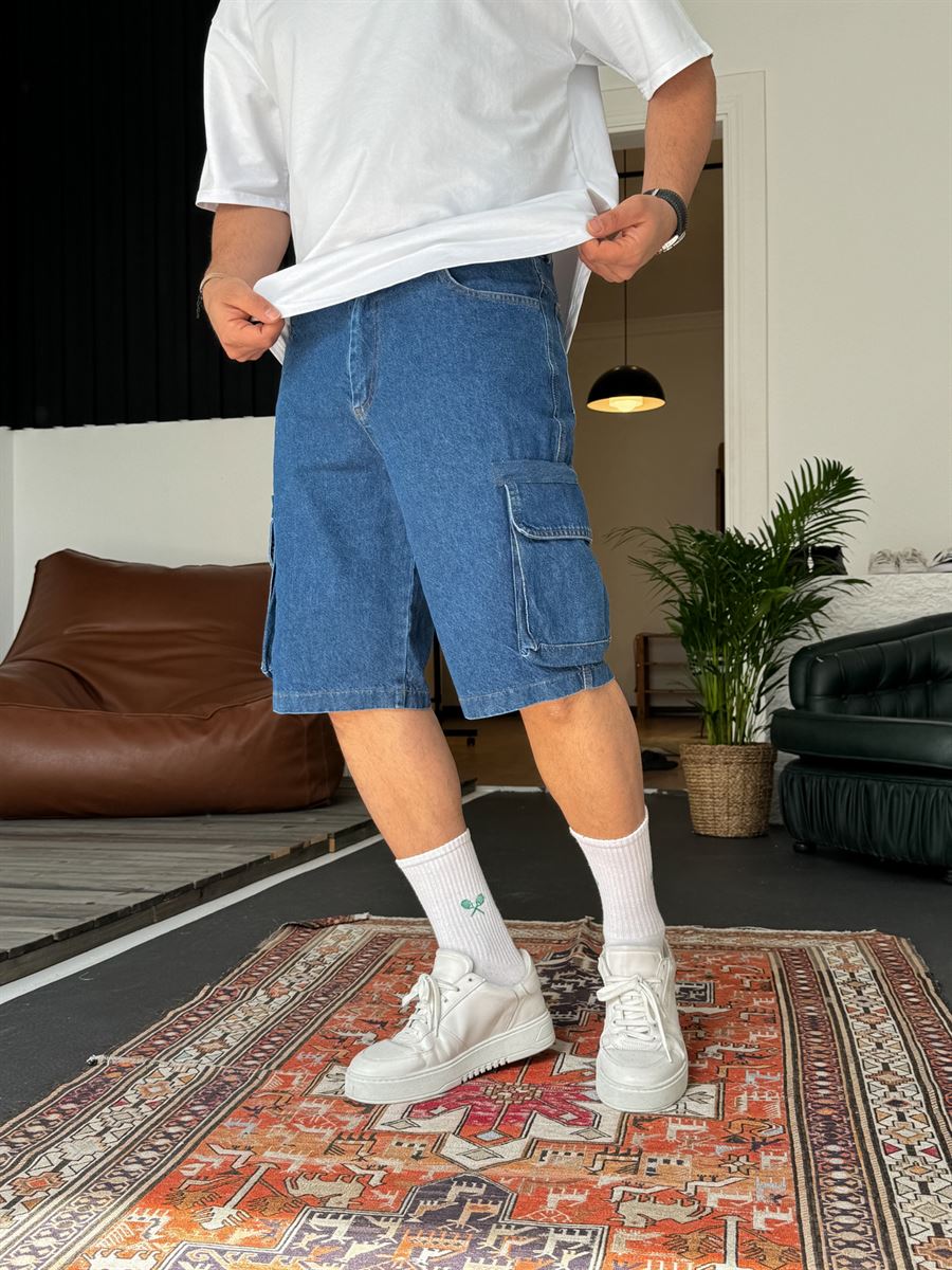 Cargo Pocket Denim Shorts