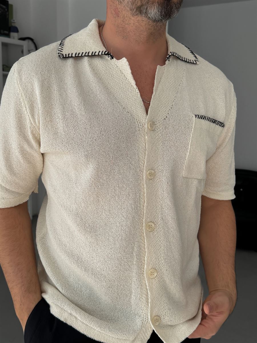 Off-White Knit Shirt with Stitching Detail G-009