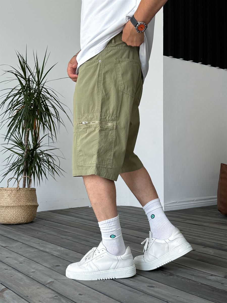 Zipped Pocket Cargo Shorts