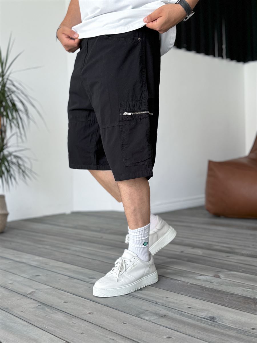 Zipped Pocket Cargo Shorts