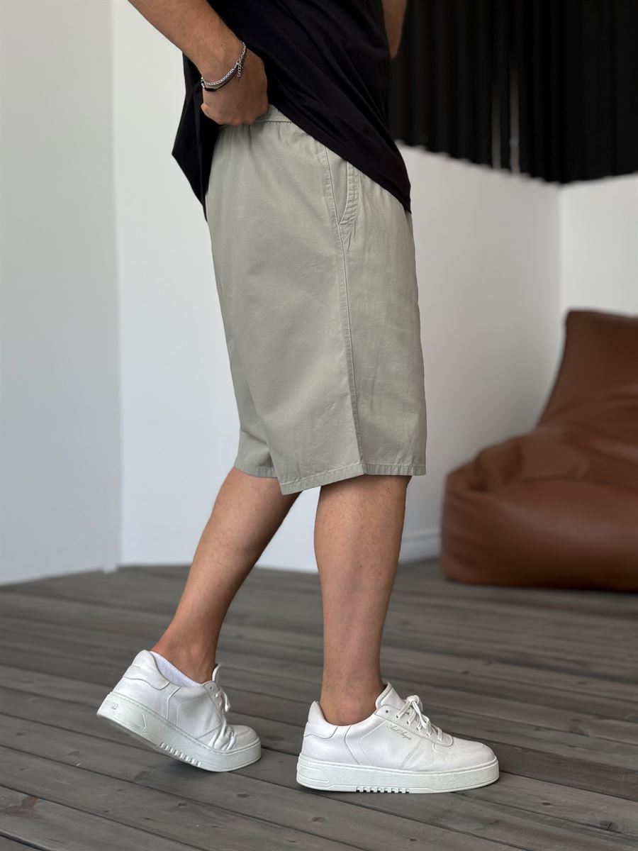 Basic Gabardine Shorts