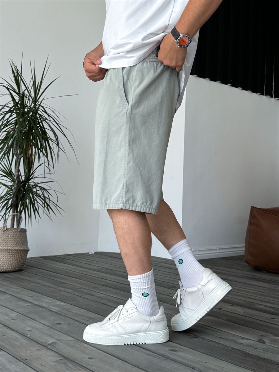 Basic Gabardine Shorts