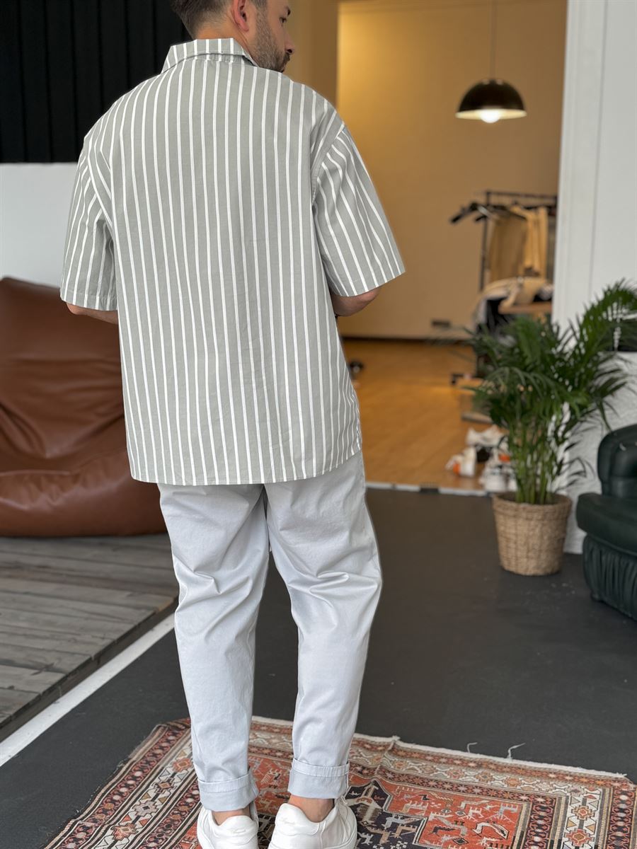 Vertically Striped Short Sleeve Shirt