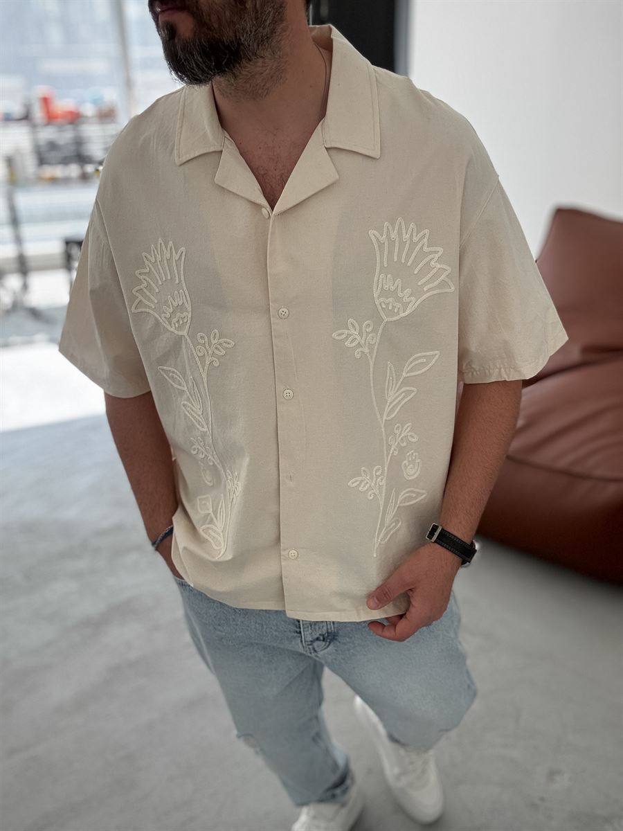 Floral Embroidered Short Sleeve Shirt