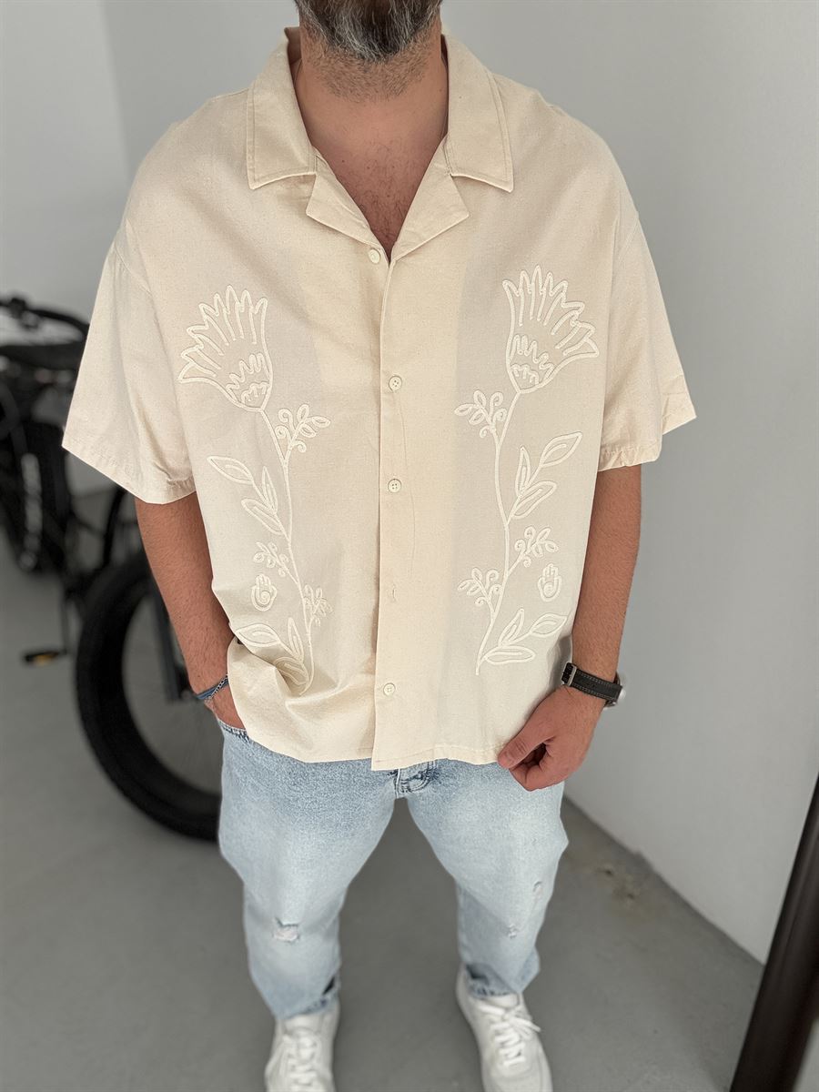 Floral Embroidered Short Sleeve Shirt