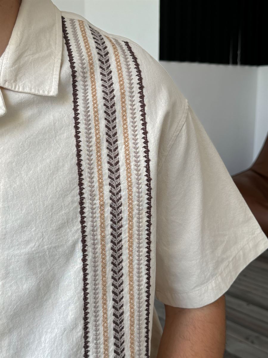 Embroidered Short Sleeve Shirt
