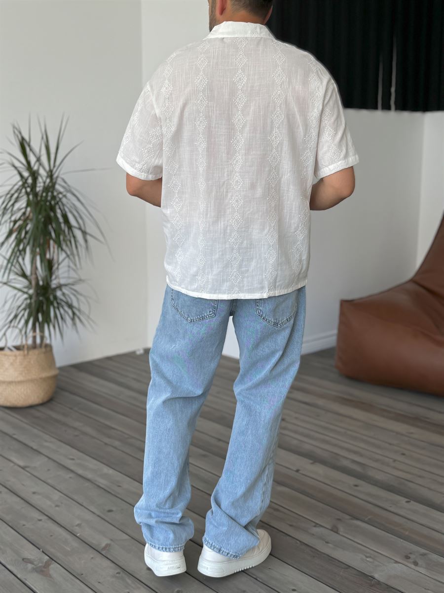 Diamond Pattern Embroidered Short Sleeve Shirt