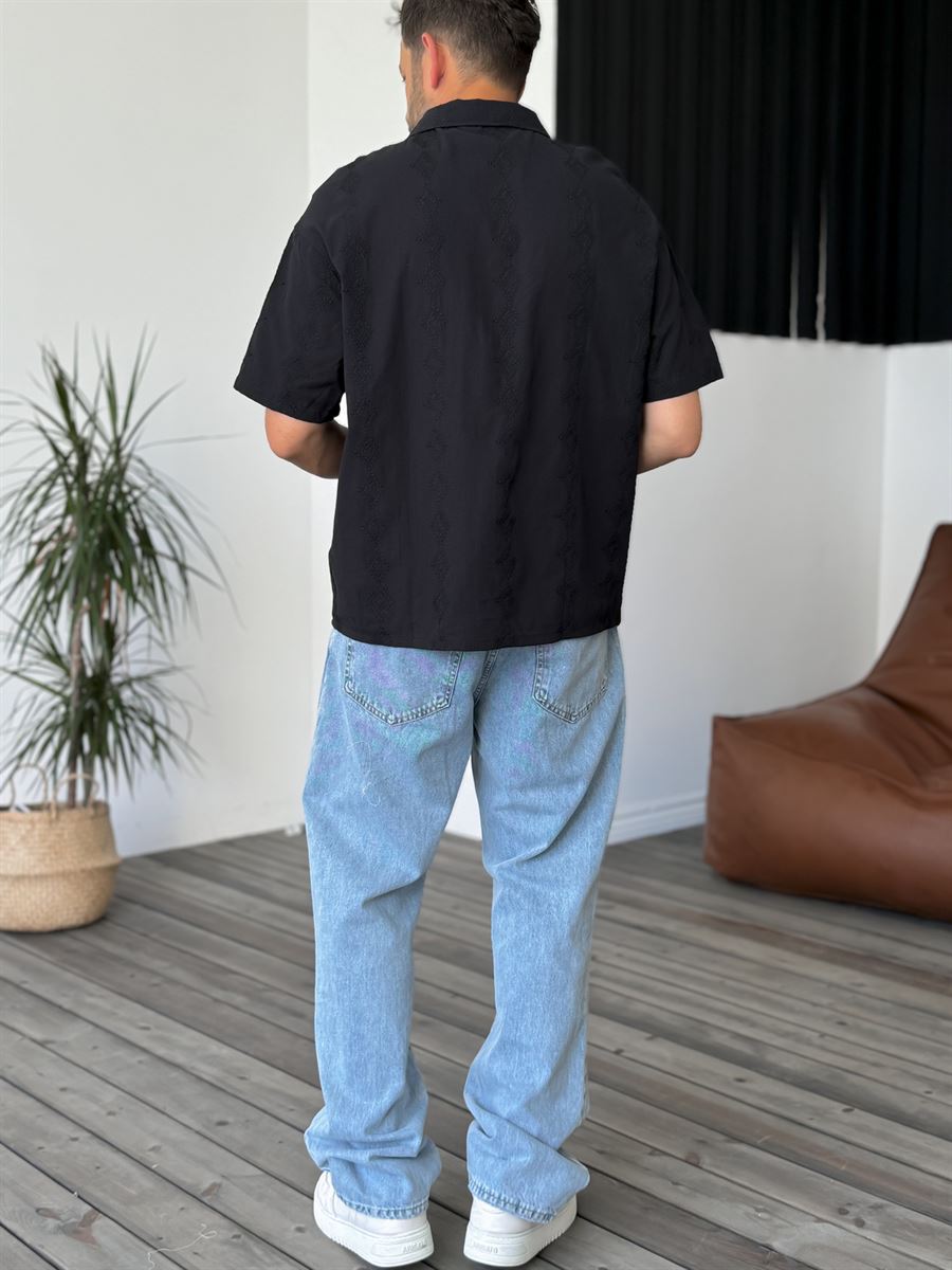 Diamond Pattern Embroidered Short Sleeve Shirt