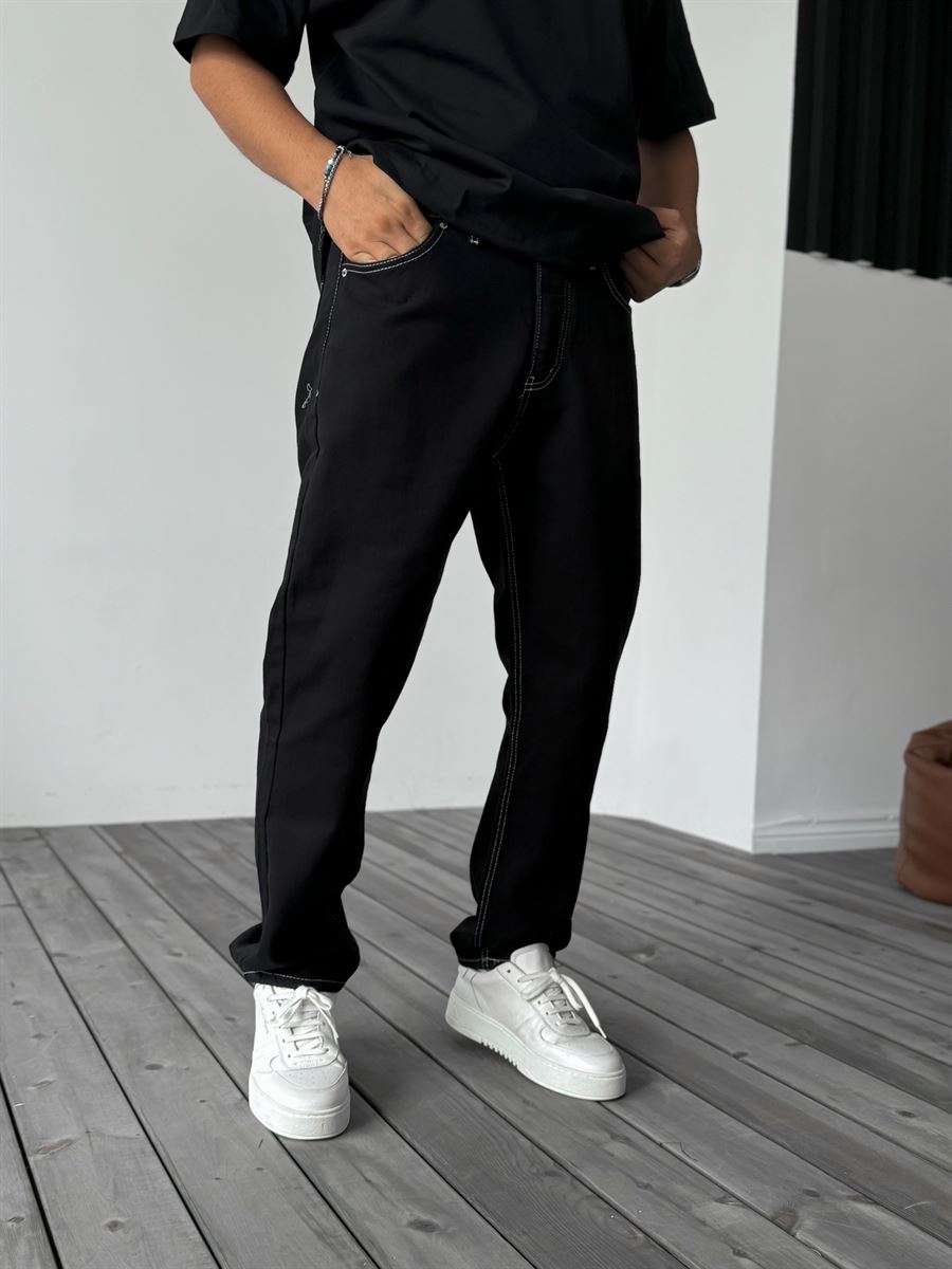 Stitched Baggy Jean