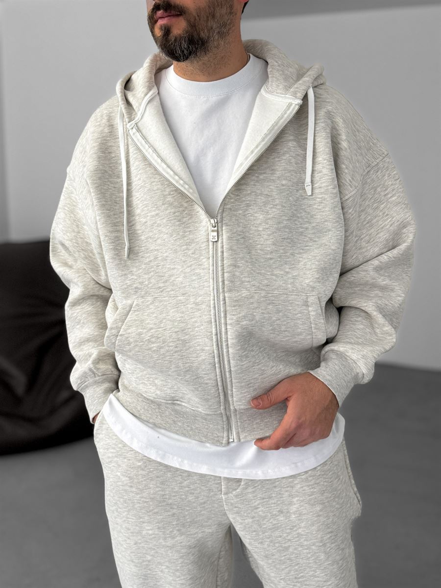 Basic Zipped Hooded Sweatshirt