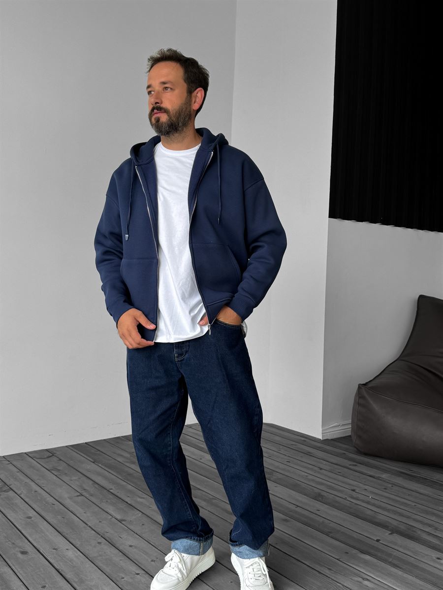 Basic Zipped Hooded Sweatshirt