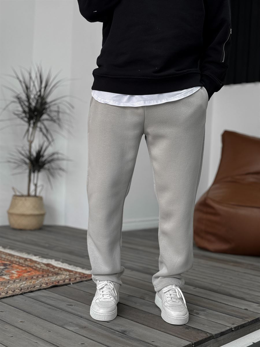 Basic Straight Leg Sweatpants