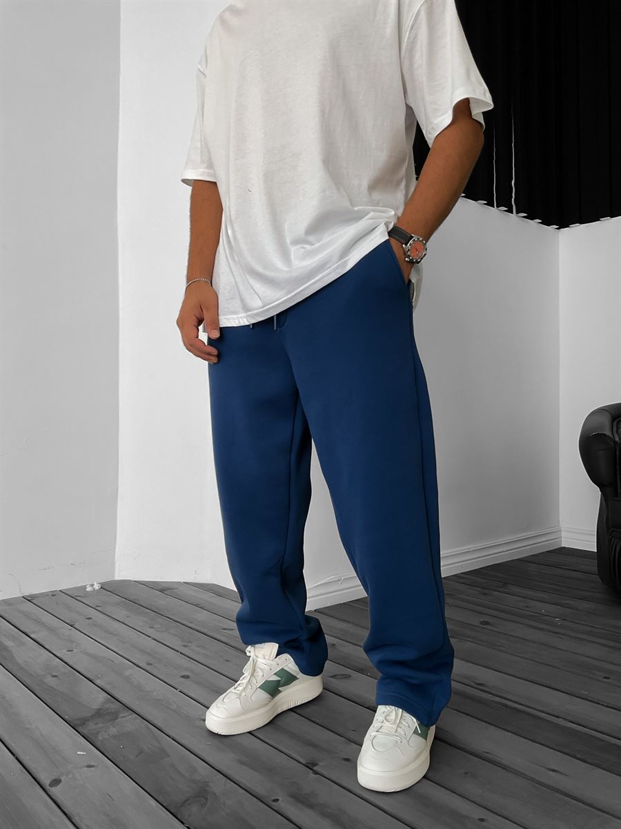 Basic Straight Leg Sweatpants