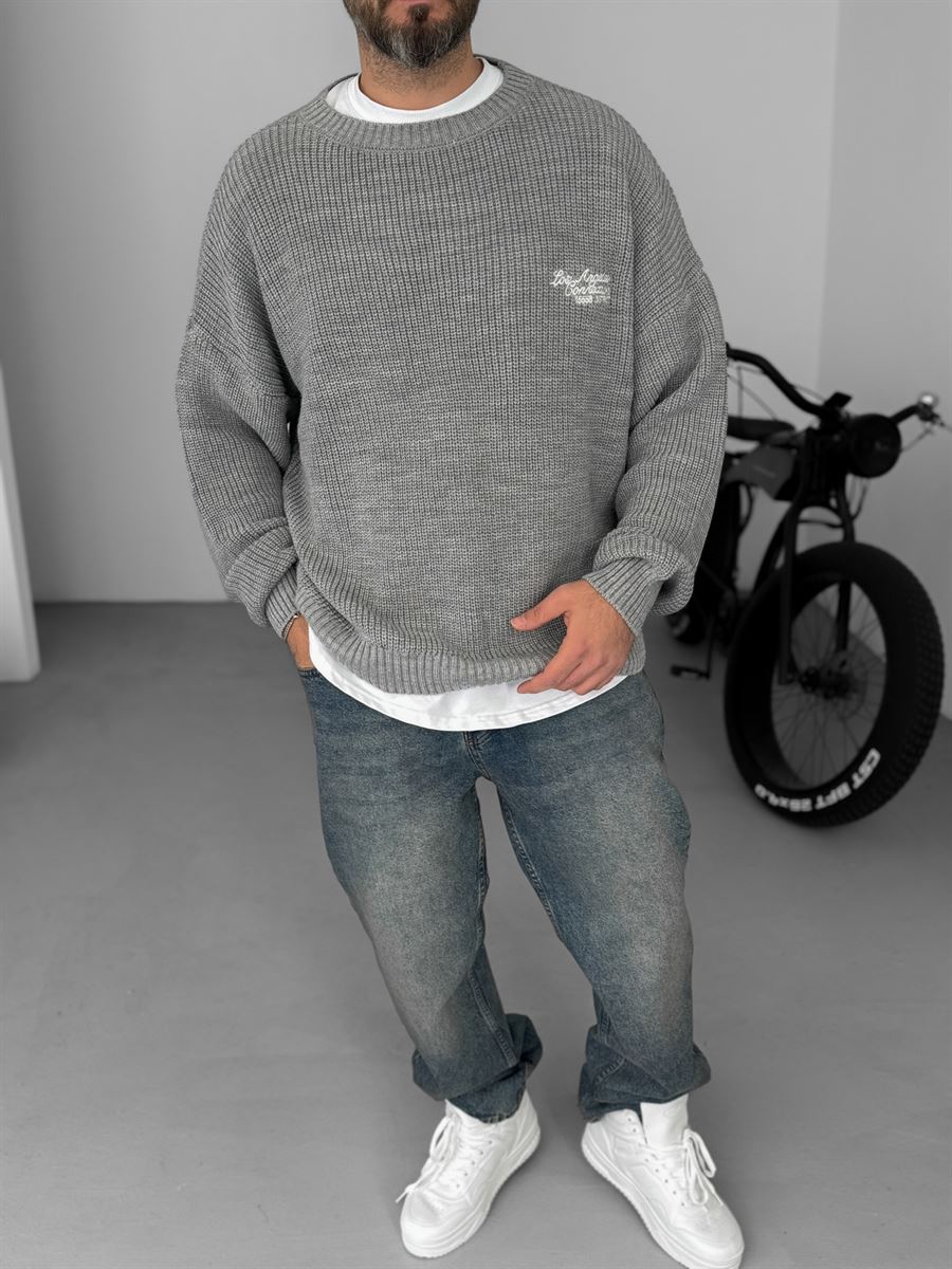 Los Angeles Embroidered Knitted Sweater