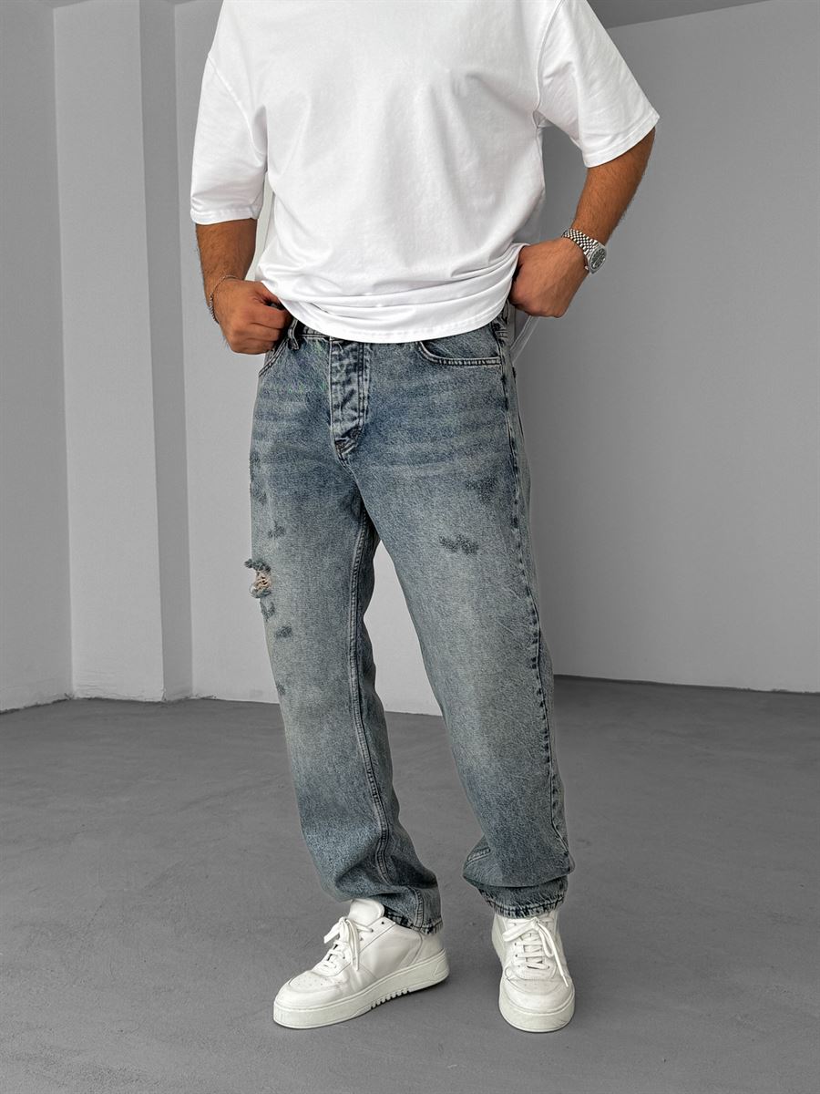 Single Distressed Baggy Jean