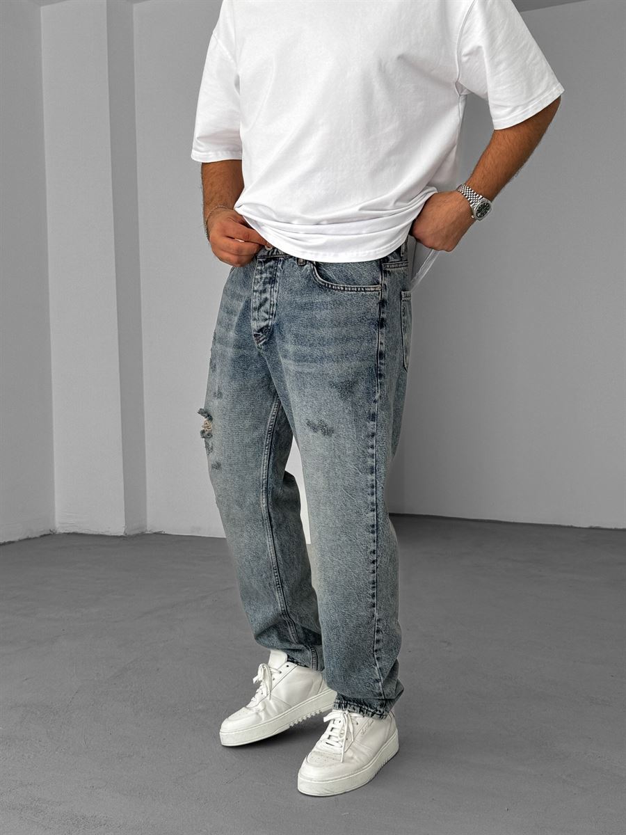 Single Distressed Baggy Jean