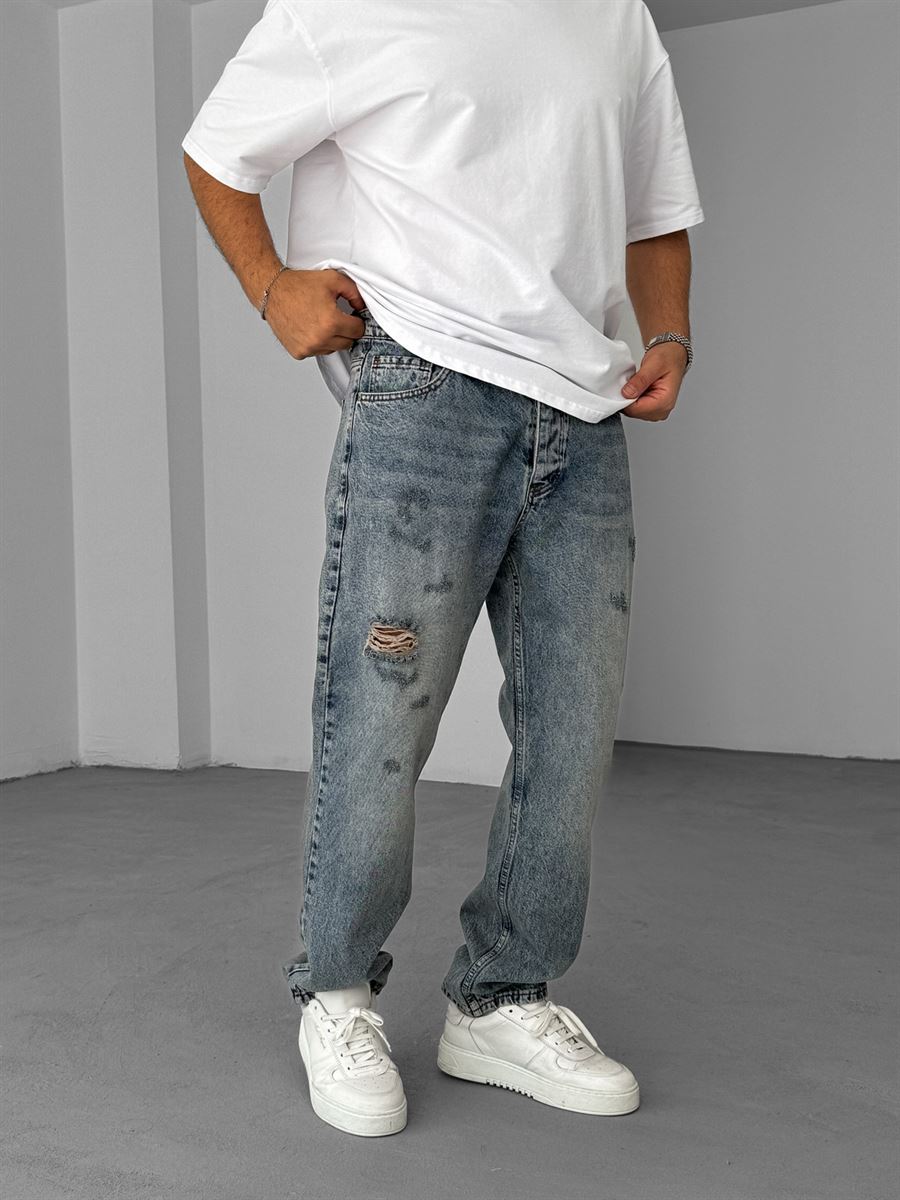 Single Distressed Baggy Jean