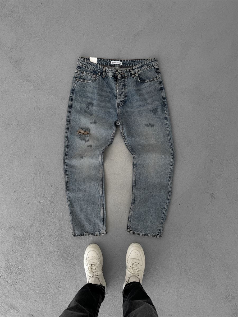 Single Distressed Baggy Jean