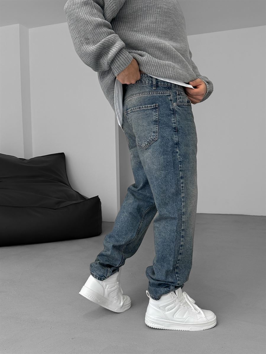 Washed Distressed Baggy Jean