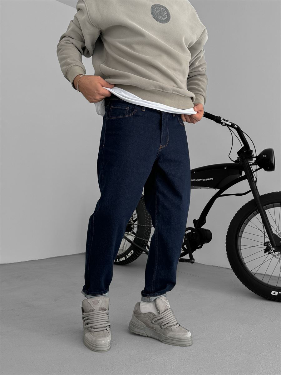 Basic Boyfriend Jean