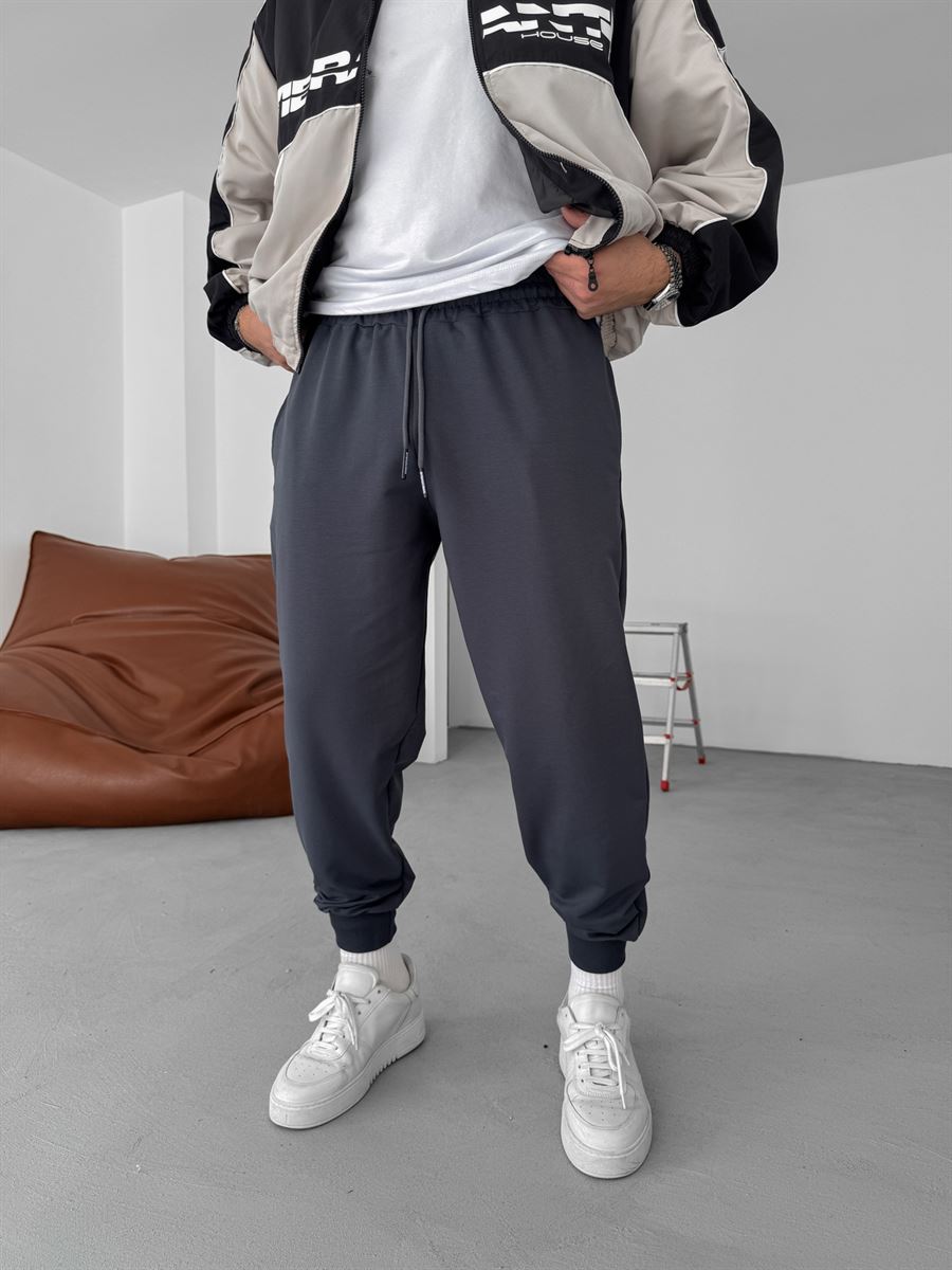 Ribbed Double-Thread Sweatpants