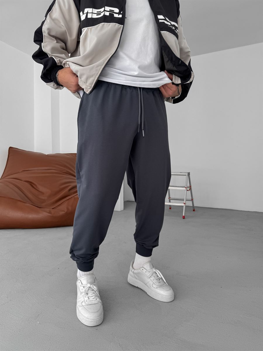 Ribbed Double-Thread Sweatpants
