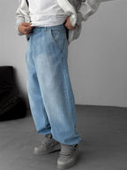 Washed Skater Fit Jean