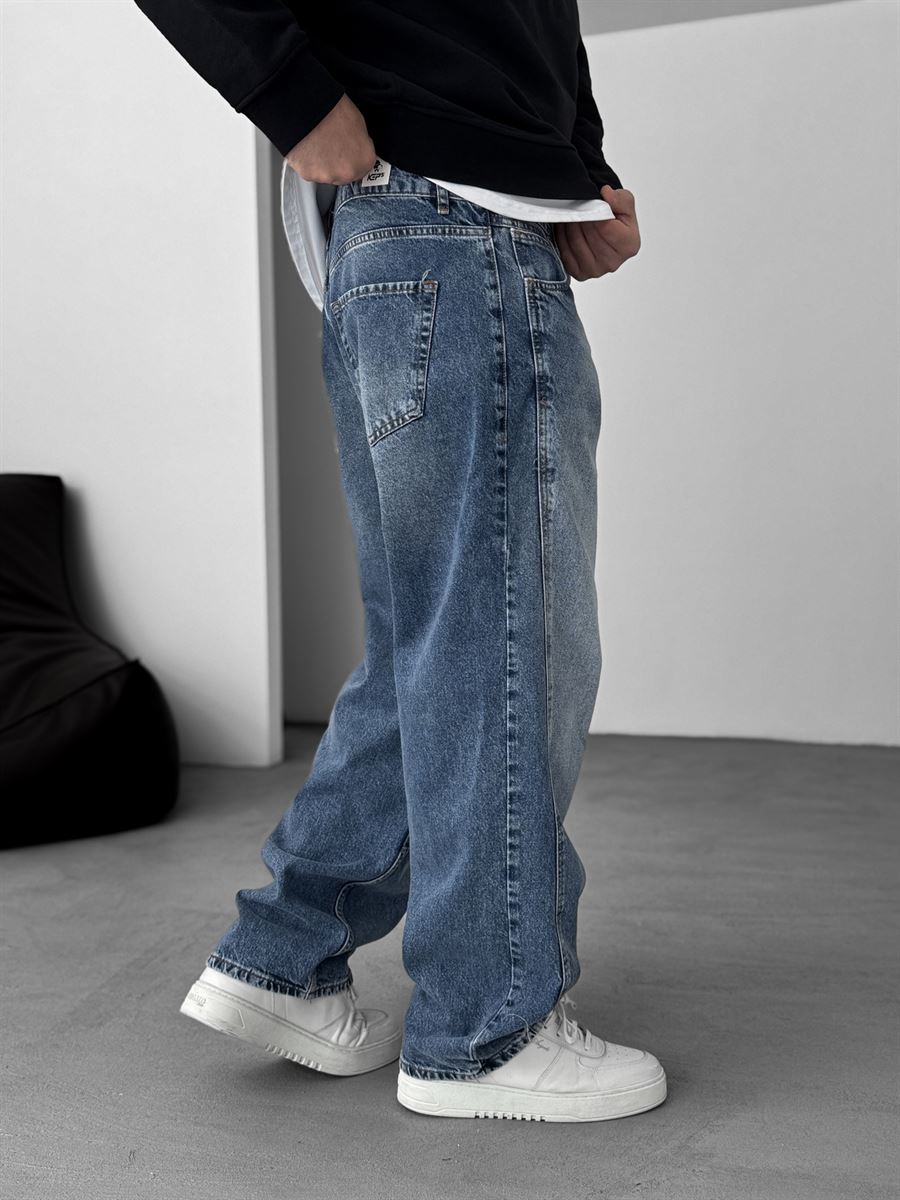 Baggy Pants with Stitching Details