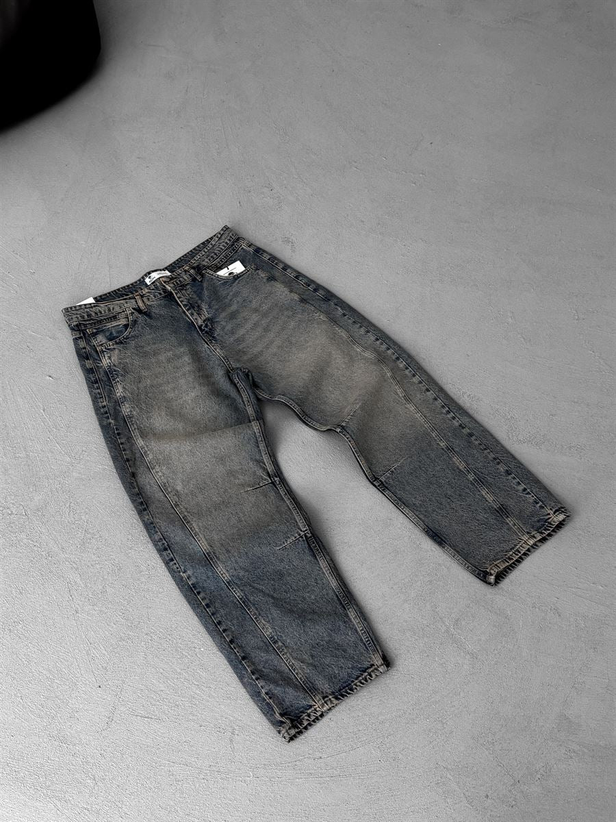 Baggy Pants with Stitching Details