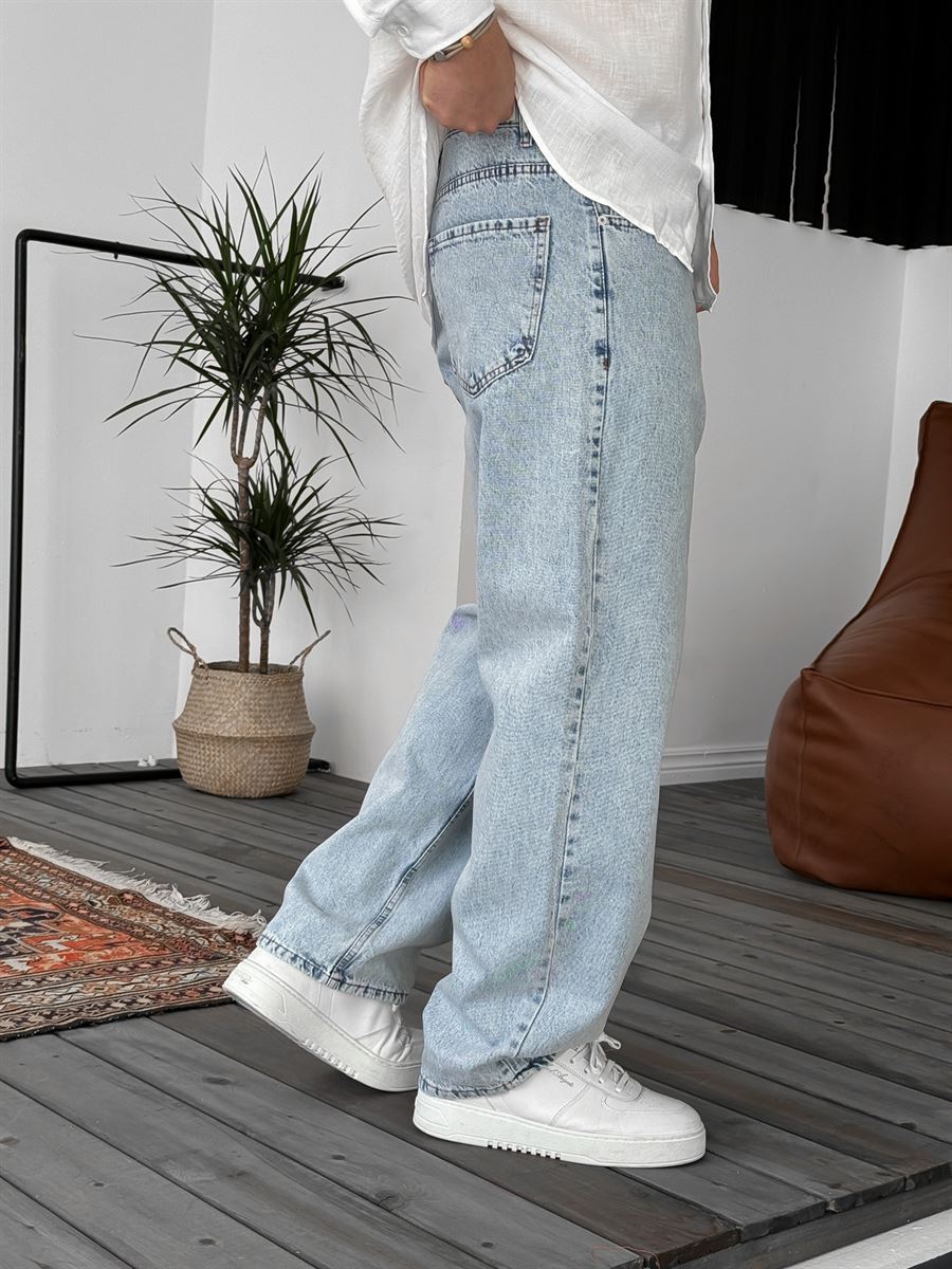 Washed Baggy Jean