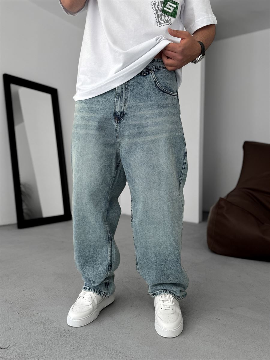 Stonewashed Baggy Jean