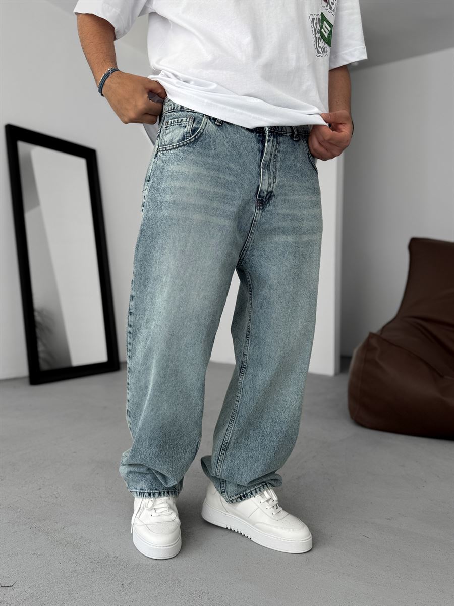 Stonewashed Baggy Jean