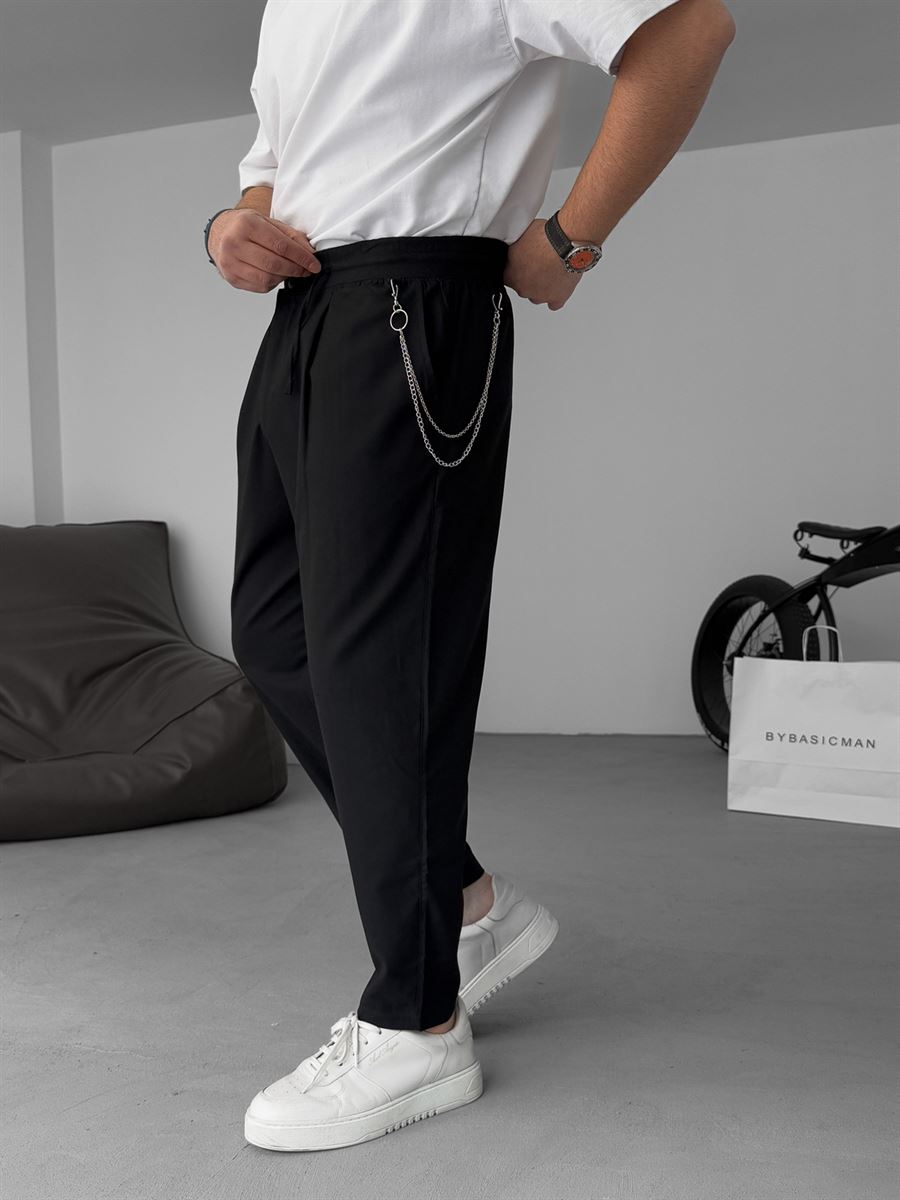 Carrot Cut Pants with Chain