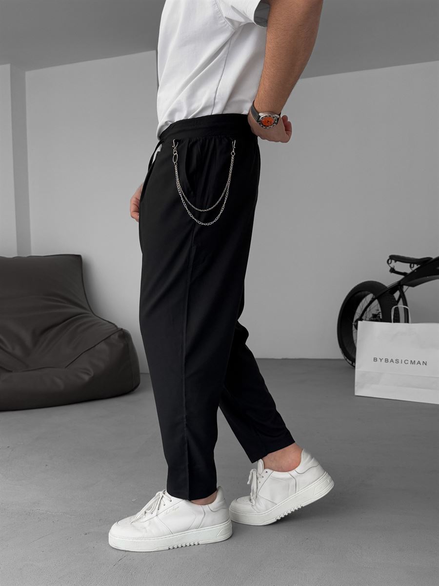 Carrot Cut Pants with Chain