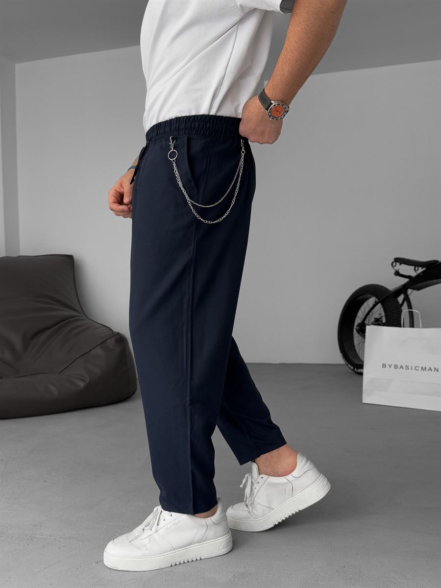 Carrot Cut Pants with Chain