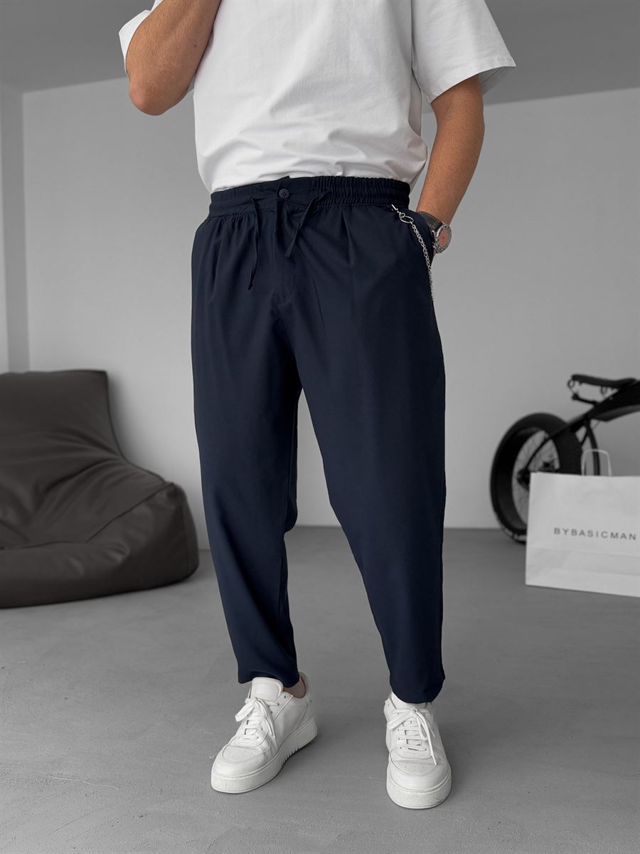 Carrot Cut Pants with Chain