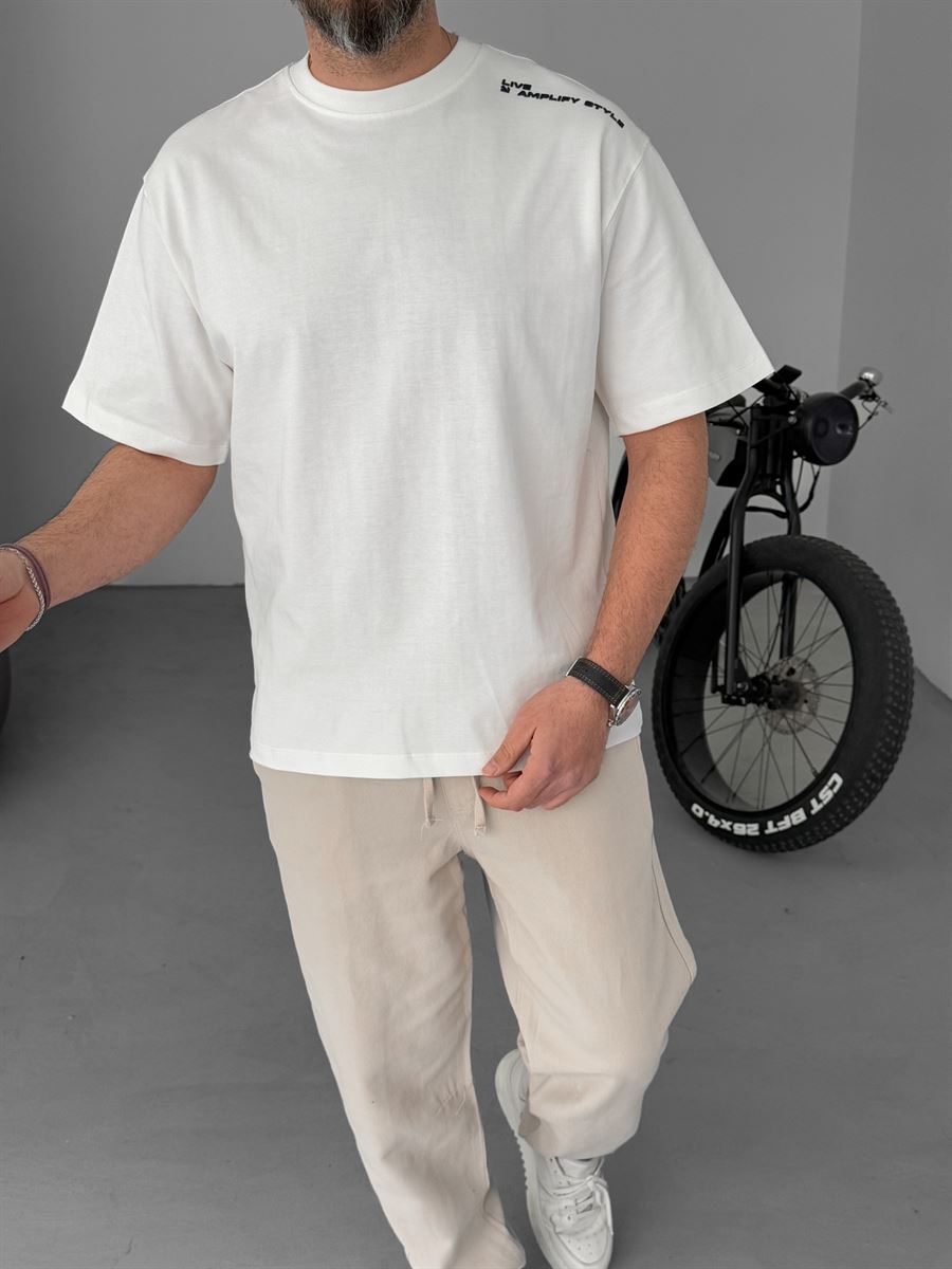 Simplify Embossed T-Shirt