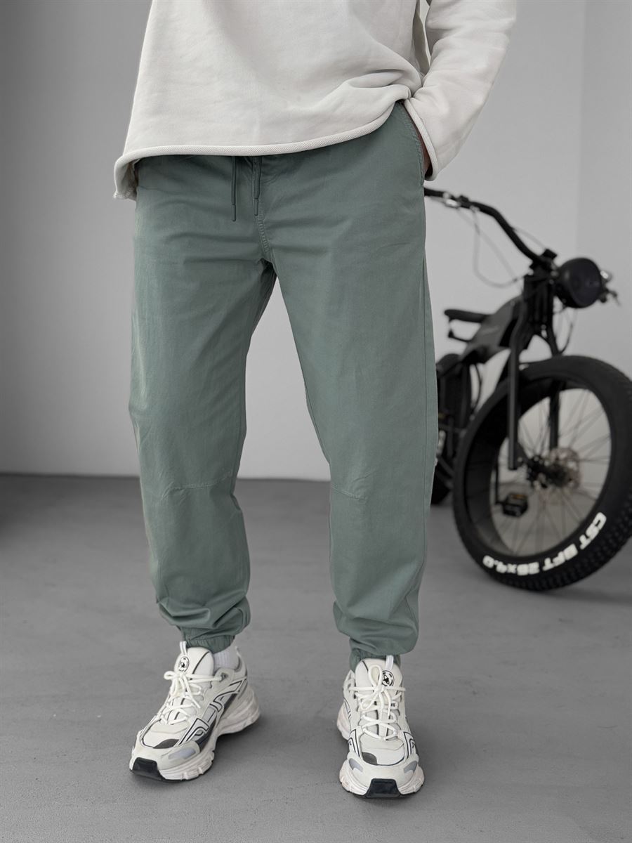 Knee Stitched Gabardine Joggers