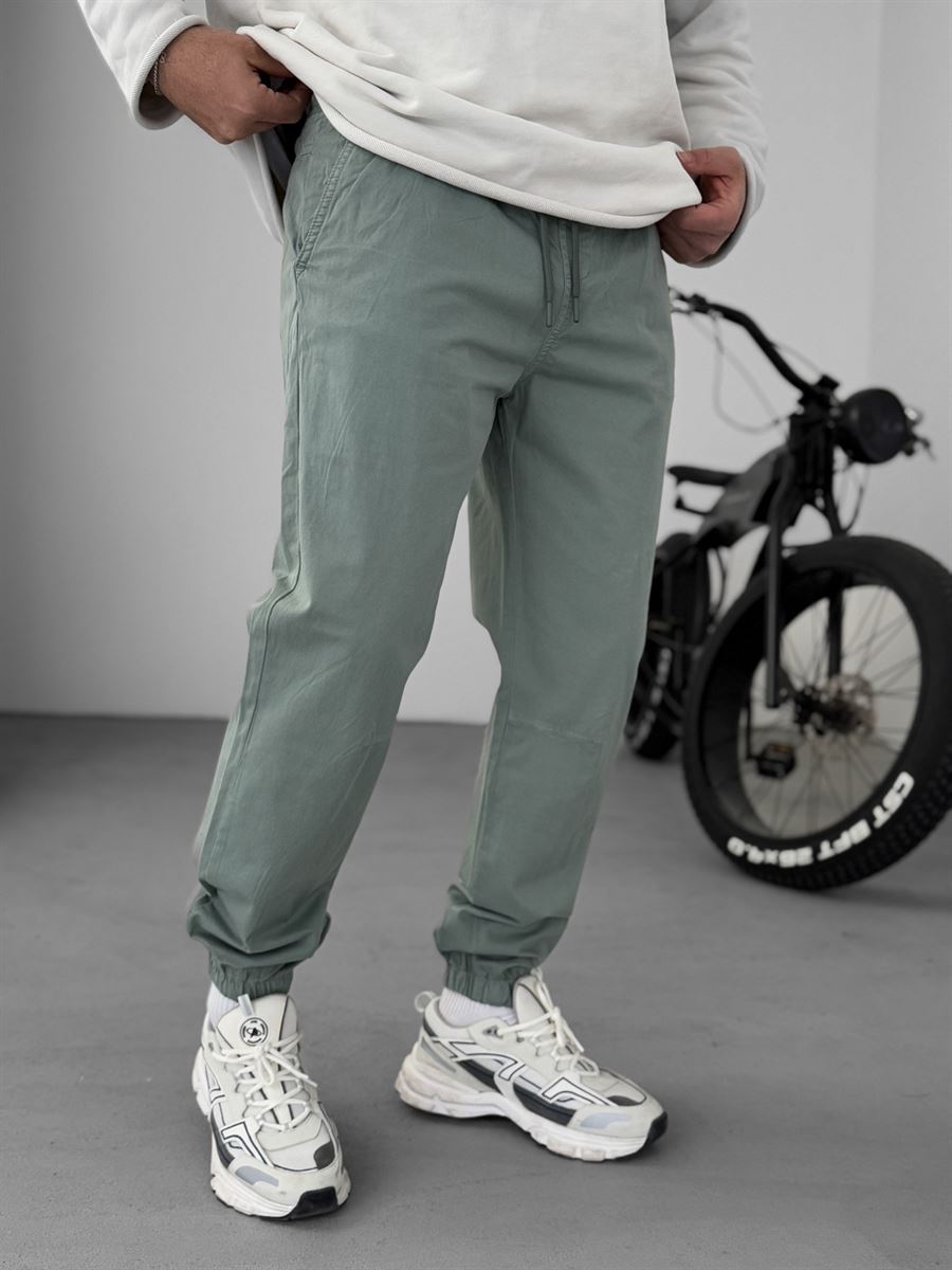 Knee Stitched Gabardine Joggers