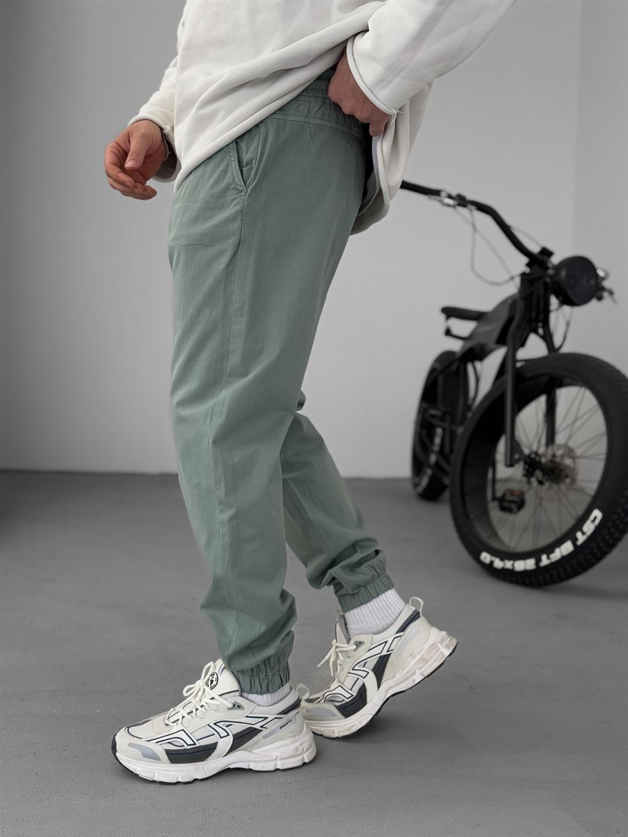 Knee Stitched Gabardine Joggers