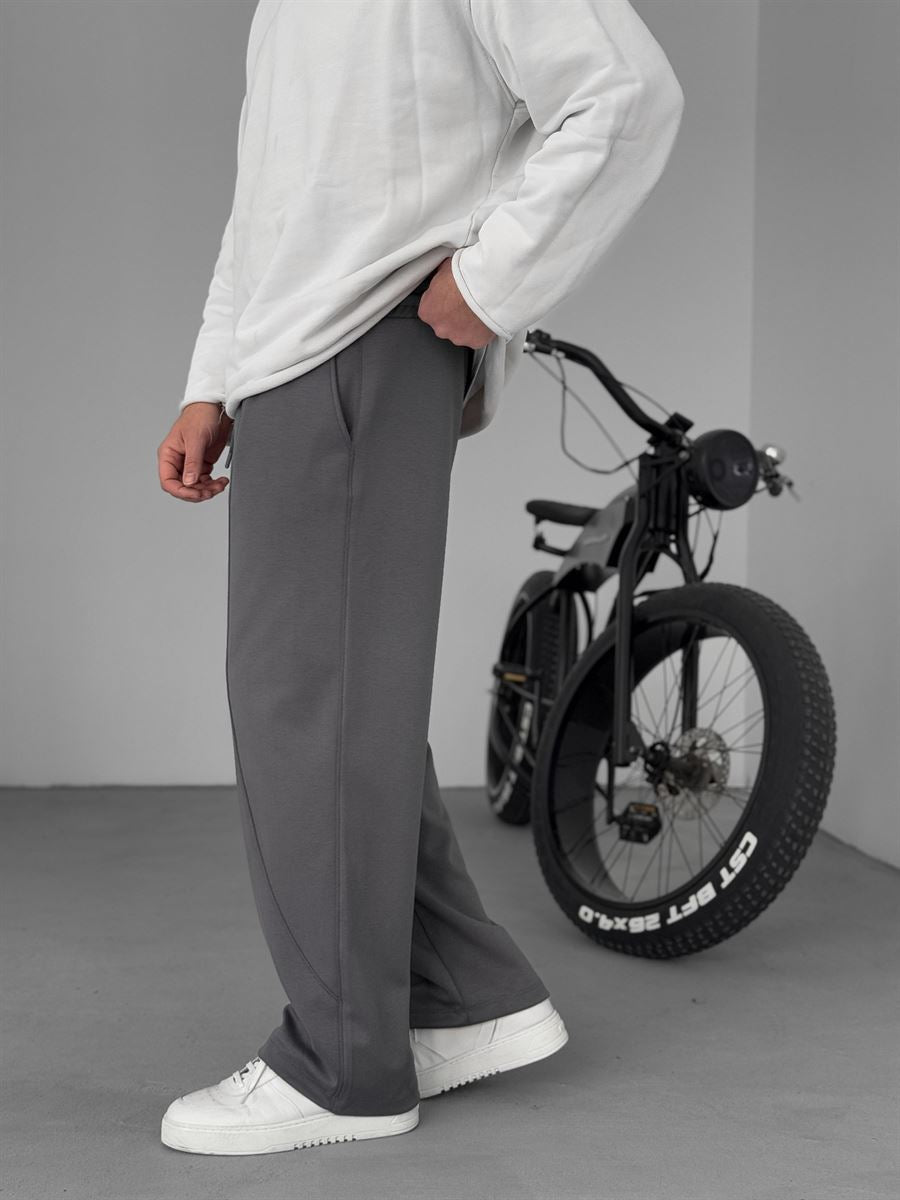 Stitched Detail Straight Leg Sweatpants