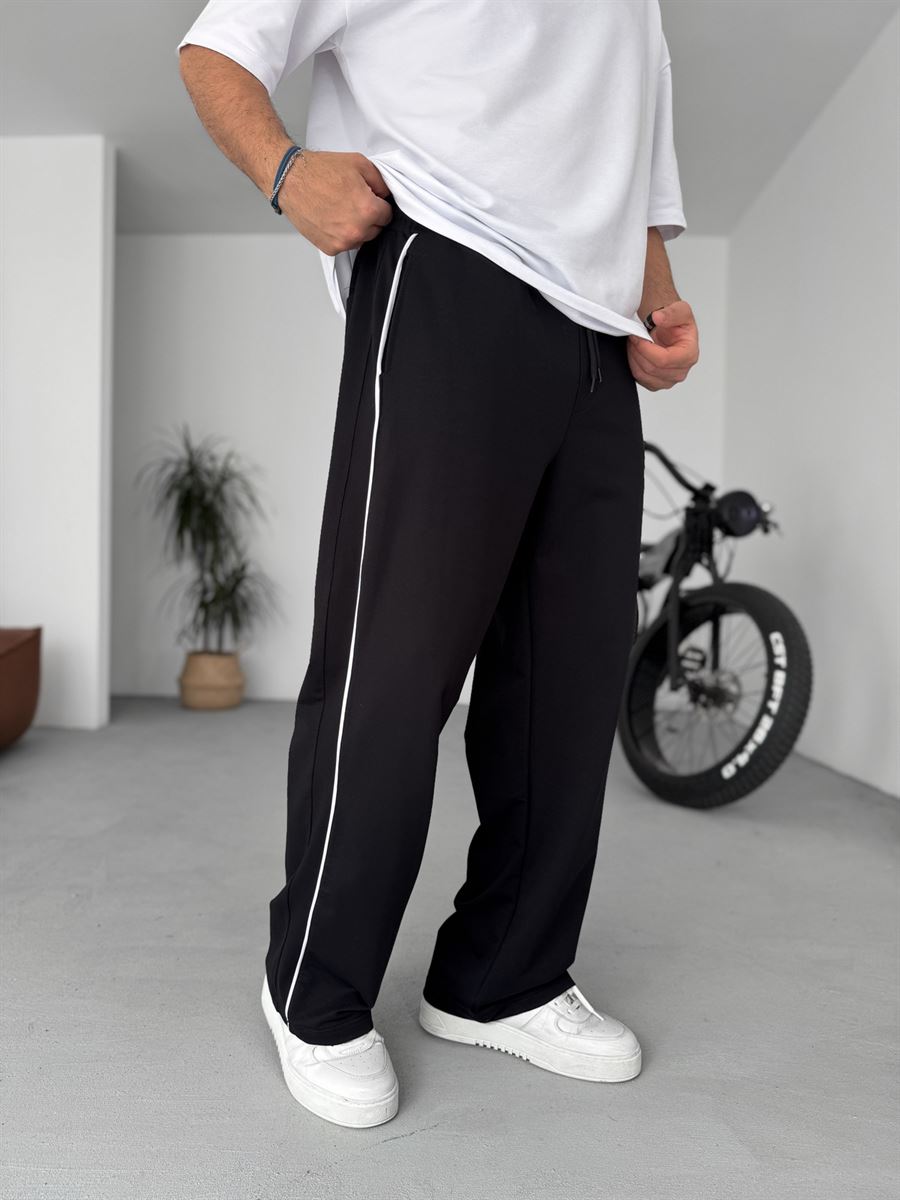 Authentic Embroidered Straight Leg Sweatpants
