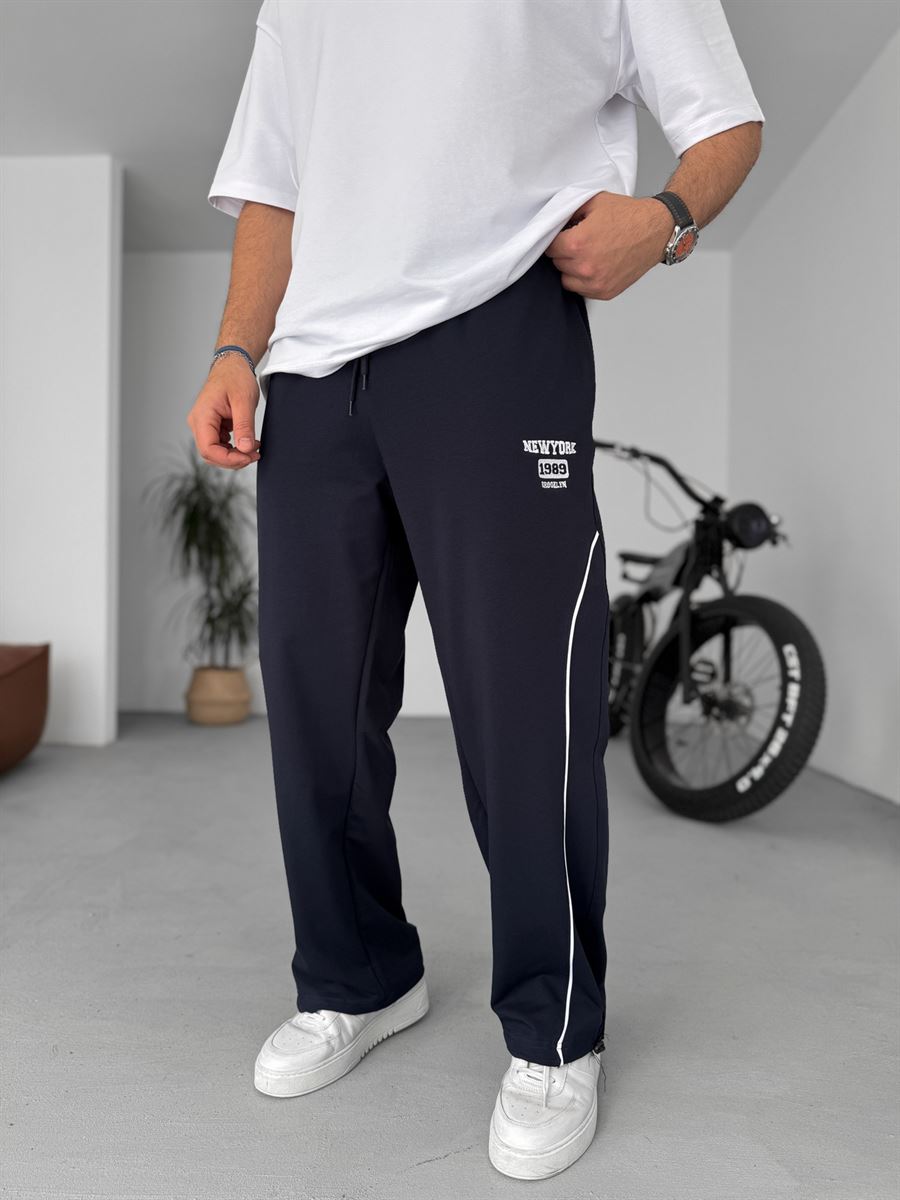 New York Embroidered Stopper Hem Sweatpants
