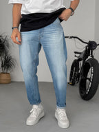 Washed Effected Boyfriend Jean