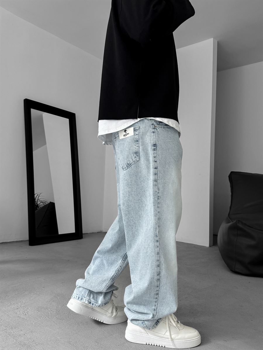 Stonewashed Baggy Jean