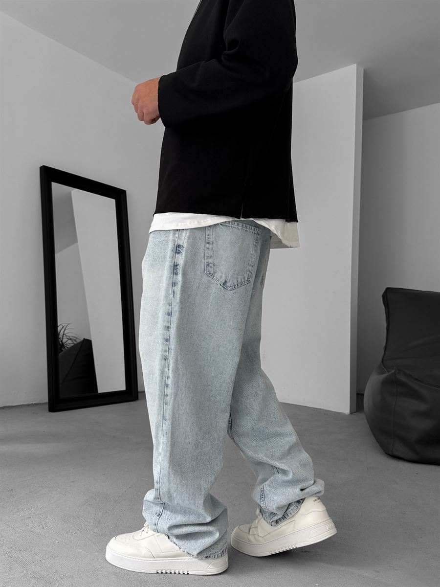 Stonewashed Baggy Jean