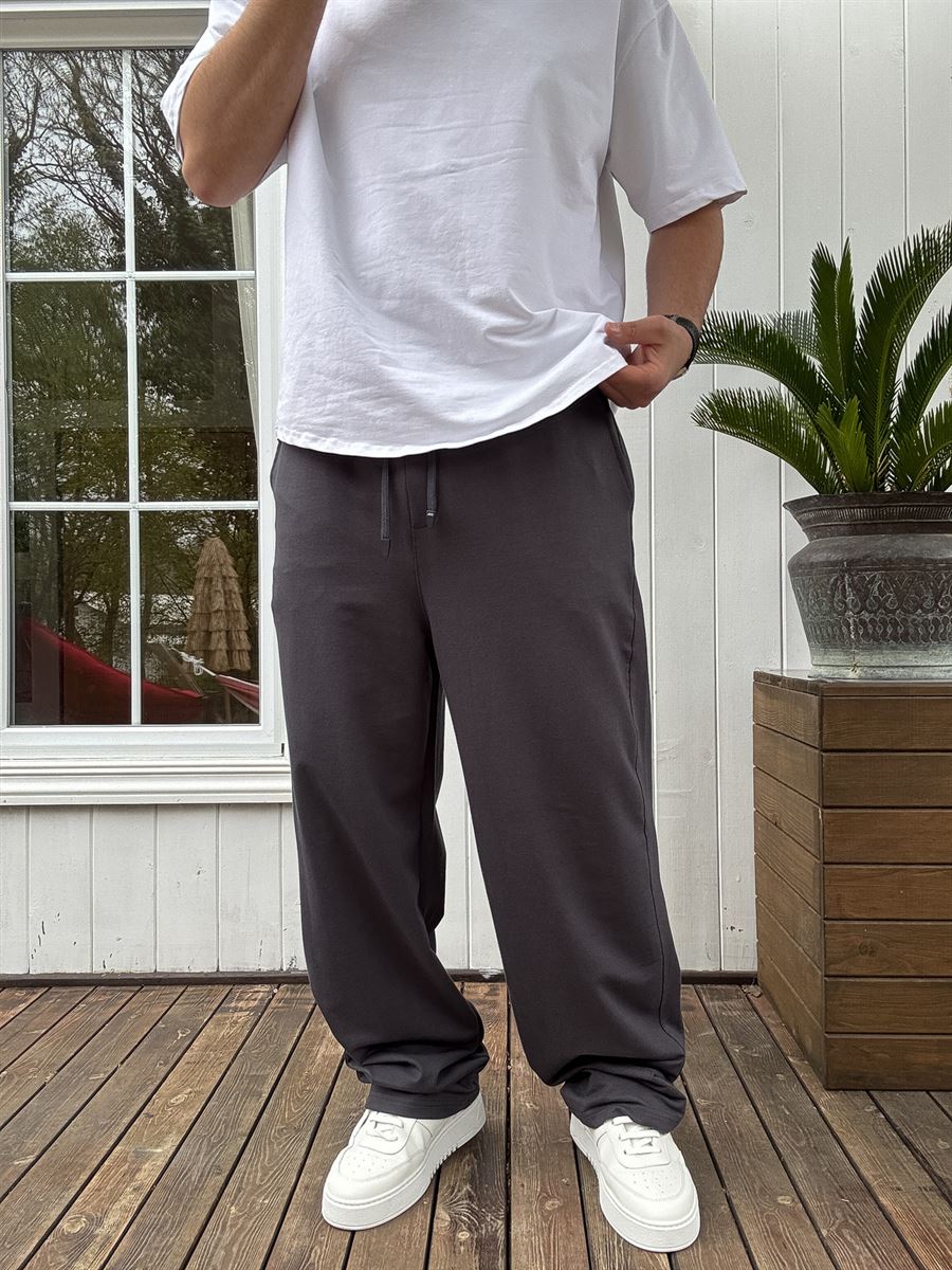 Basic Baggy Sweatpants
