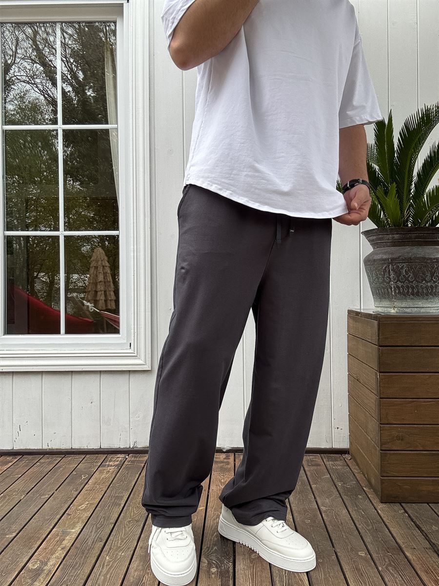 Basic Baggy Sweatpants