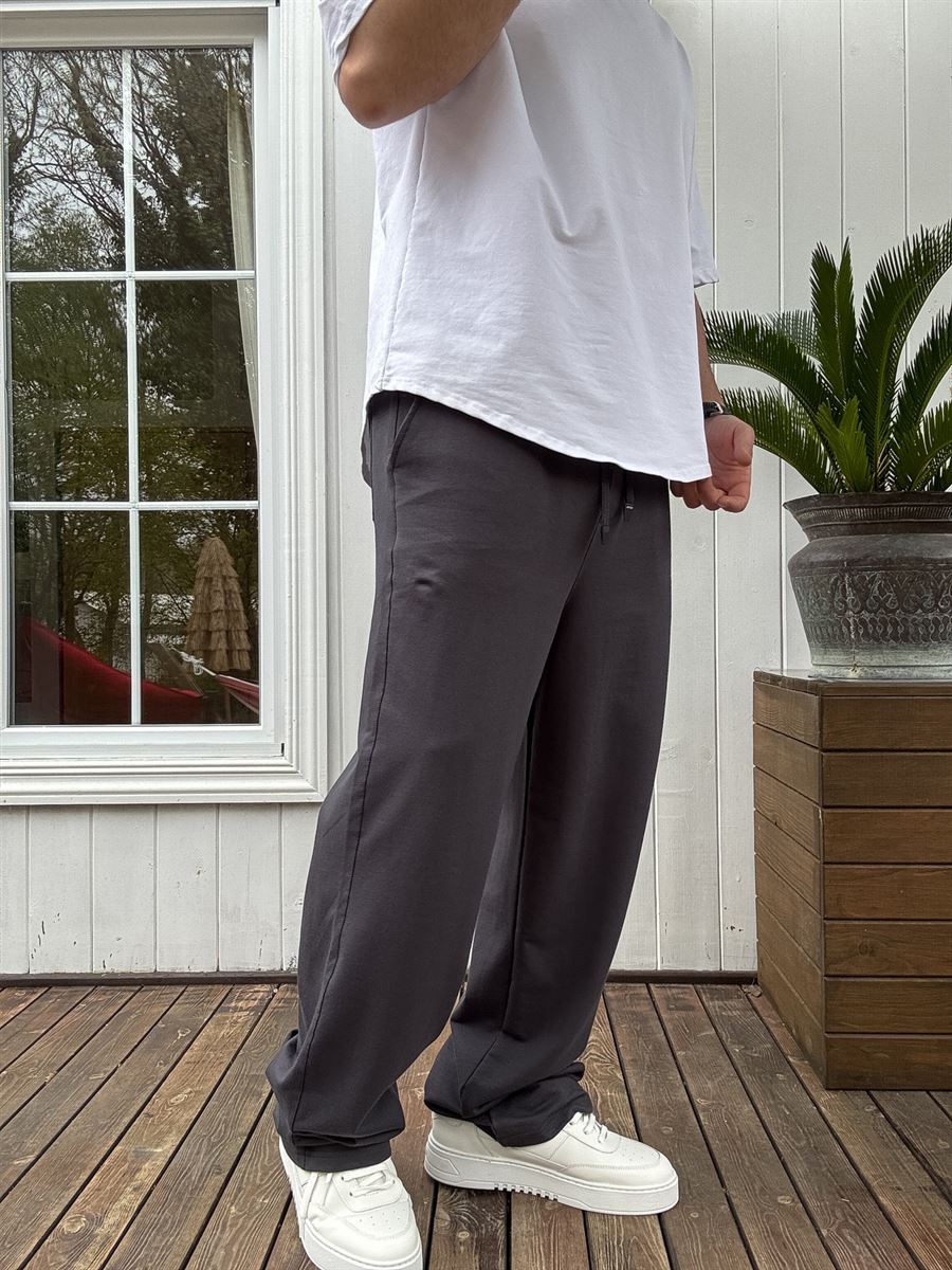 Basic Baggy Sweatpants