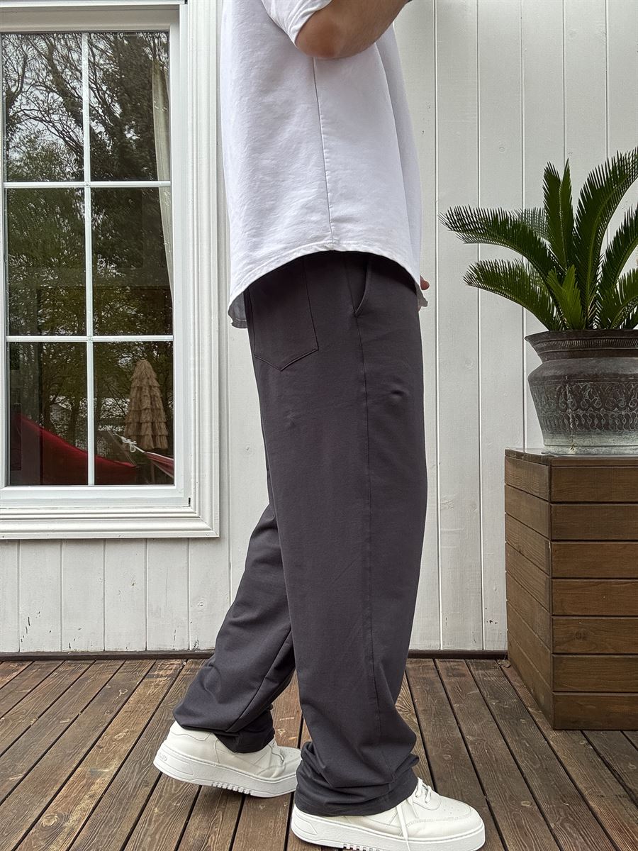 Basic Baggy Sweatpants